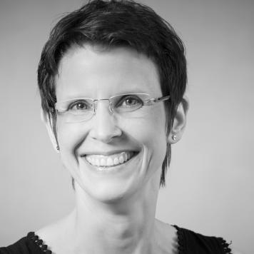 Prof. Dr. Katja Patzel-Mattern